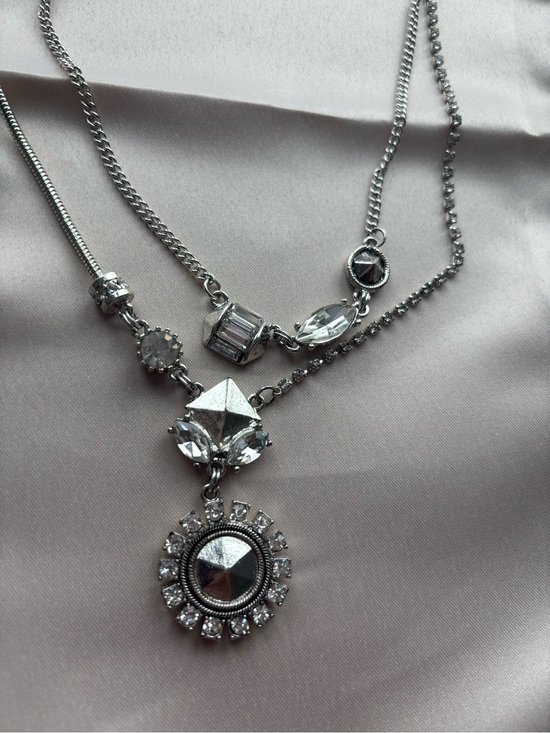 Erickson Beamon Jewelry - Erickson Beamon Rocks Silver Necklace